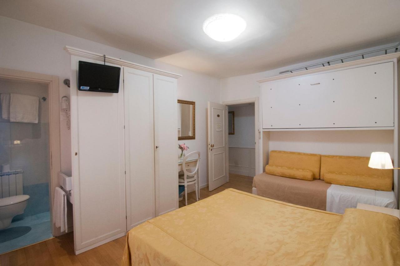 Albergo Ai Tolentini Venise Extérieur photo