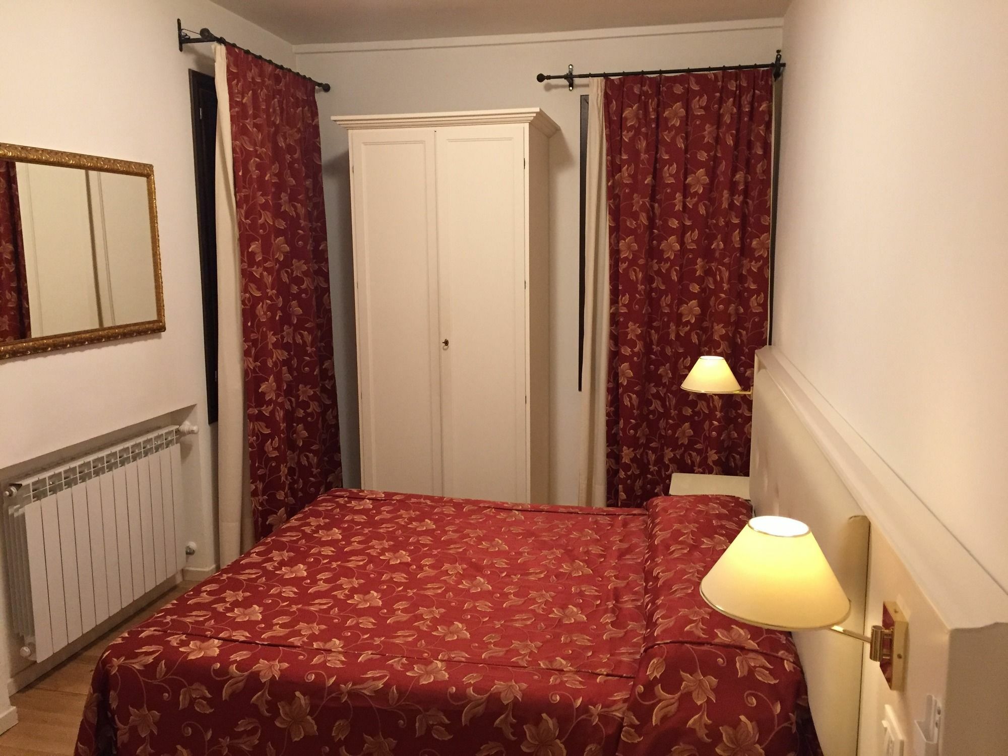 Albergo Ai Tolentini Venise Extérieur photo